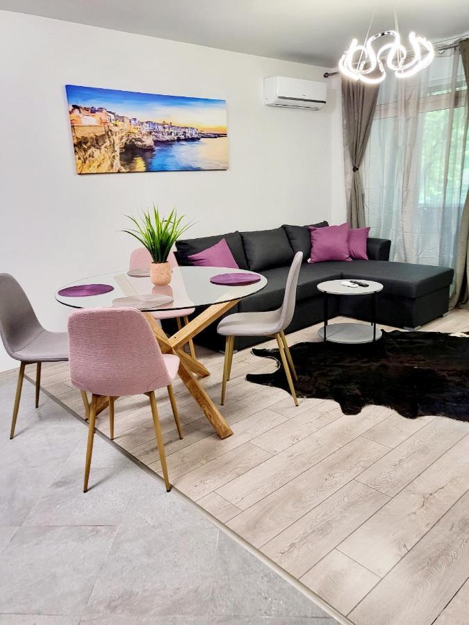 Apartments Relax 3&4 Varna Buitenkant foto